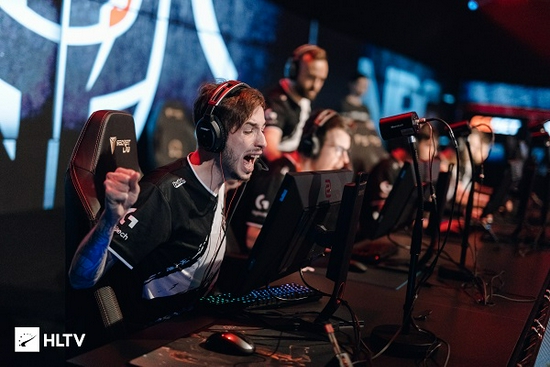 丰富了他的 丰富了他的