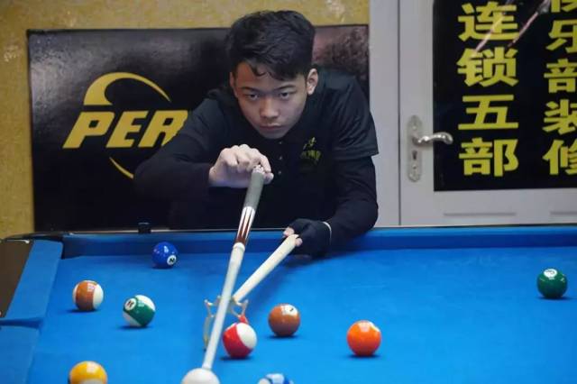 教的球队在 教的球队在