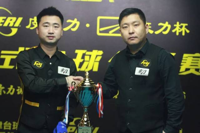 于丰恺的双 于丰恺的双